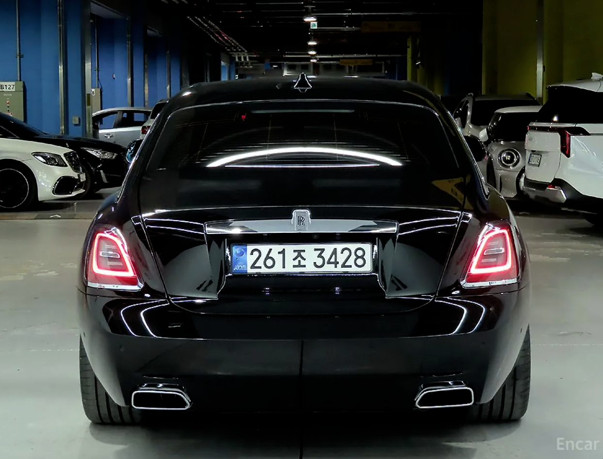 Rolls-Royce Ghost – 2022