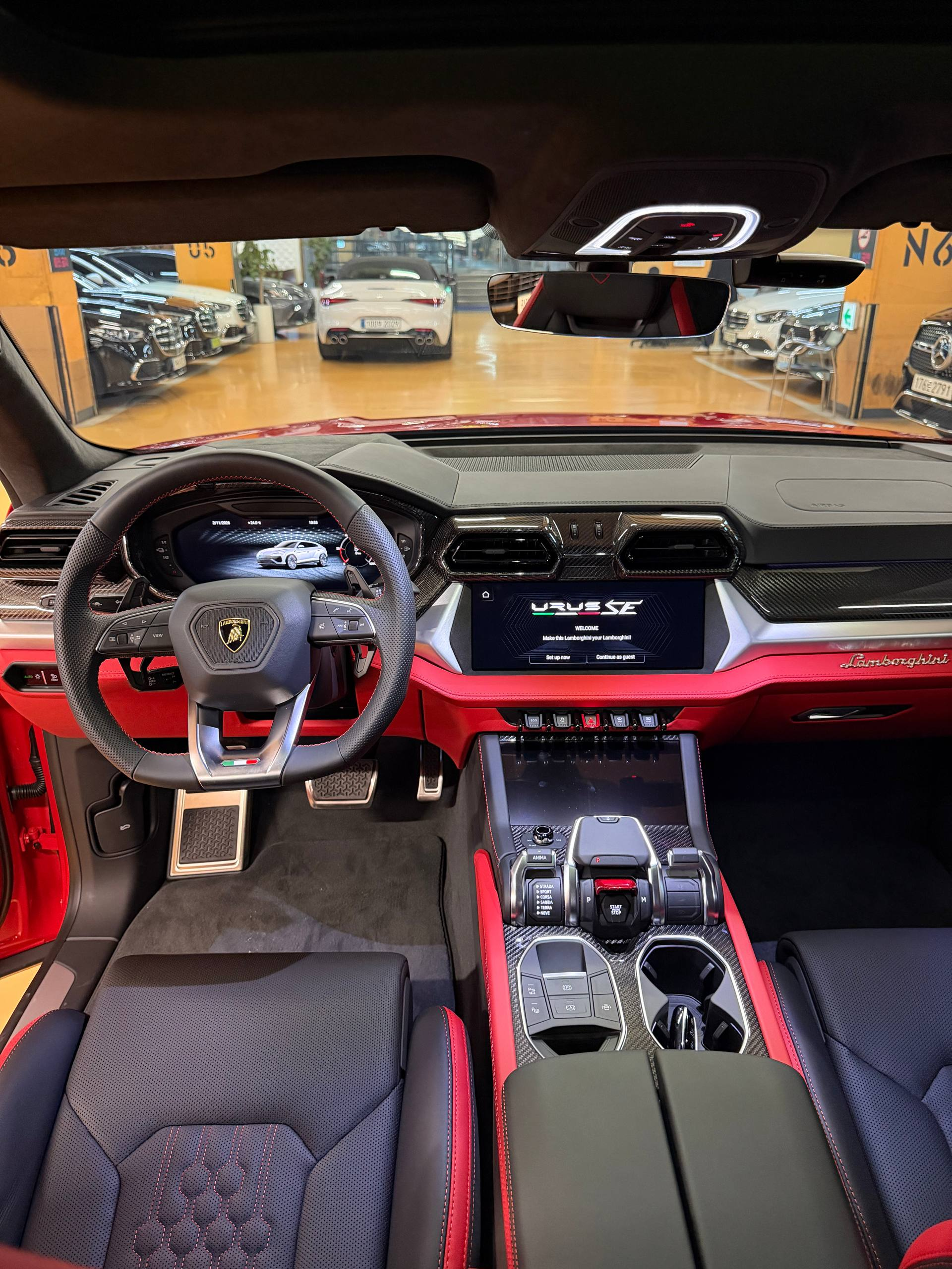 Lamborghini Urus SE – 2025